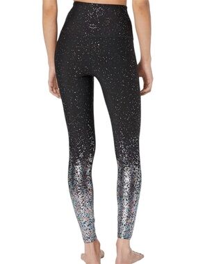 BEYOND YOGA Alloy Ombre High Waisted Midi Leggings Black metallic Size Small